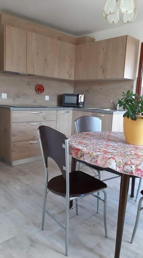 Guesthouse Skofije Ob Parenzani Spodnje Skofije Ngoại thất bức ảnh